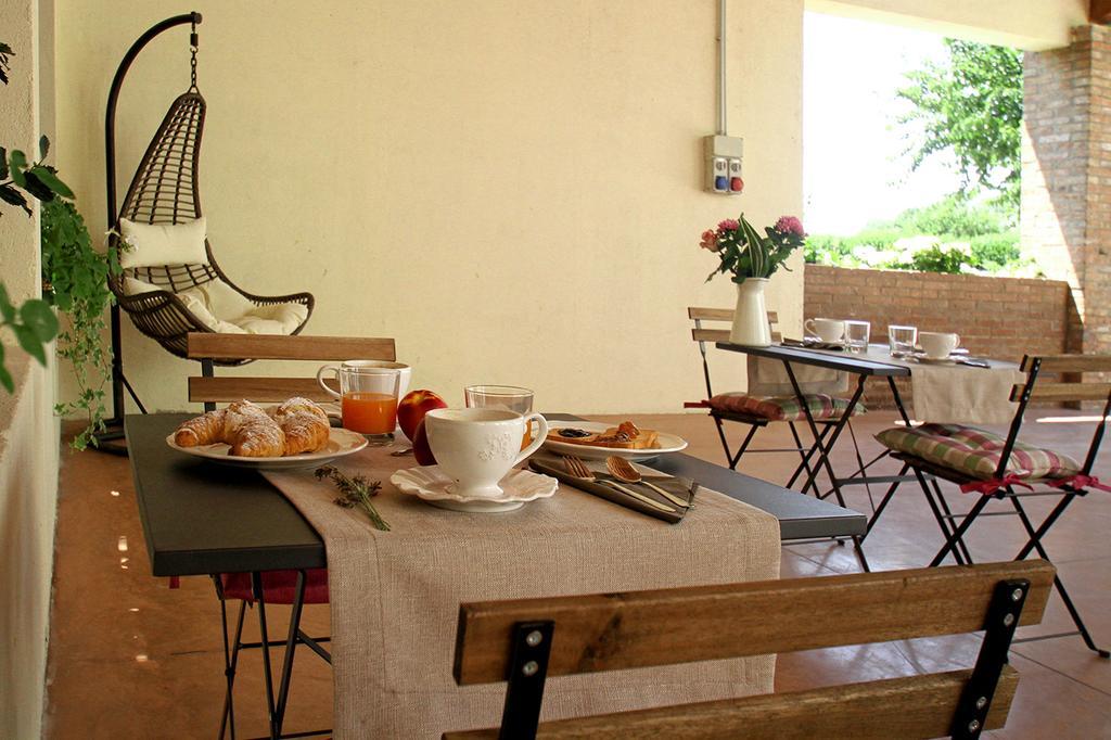 La Corte Di Anna Agriturismo San Giovanni Lupatoto Buitenkant foto